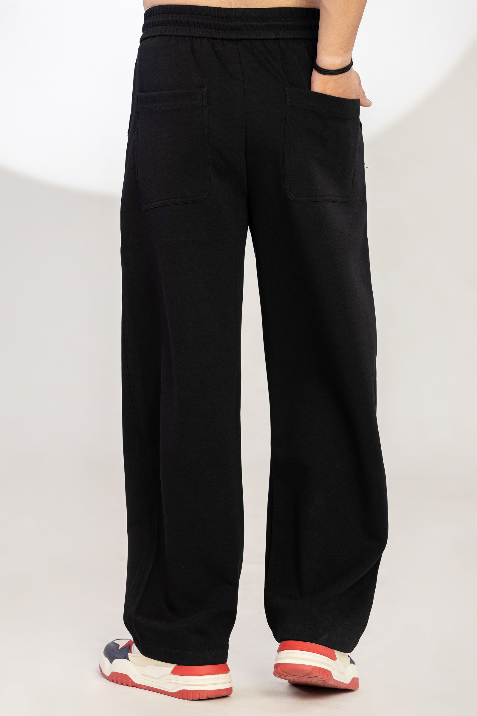 BAGGY JOGGERS